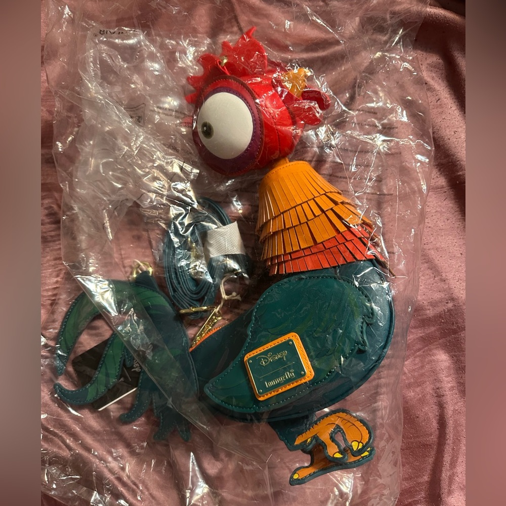 Loungefly Disney Moana Hei Hei Bag